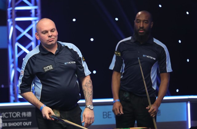 美国球队开门红，晋级淘汰