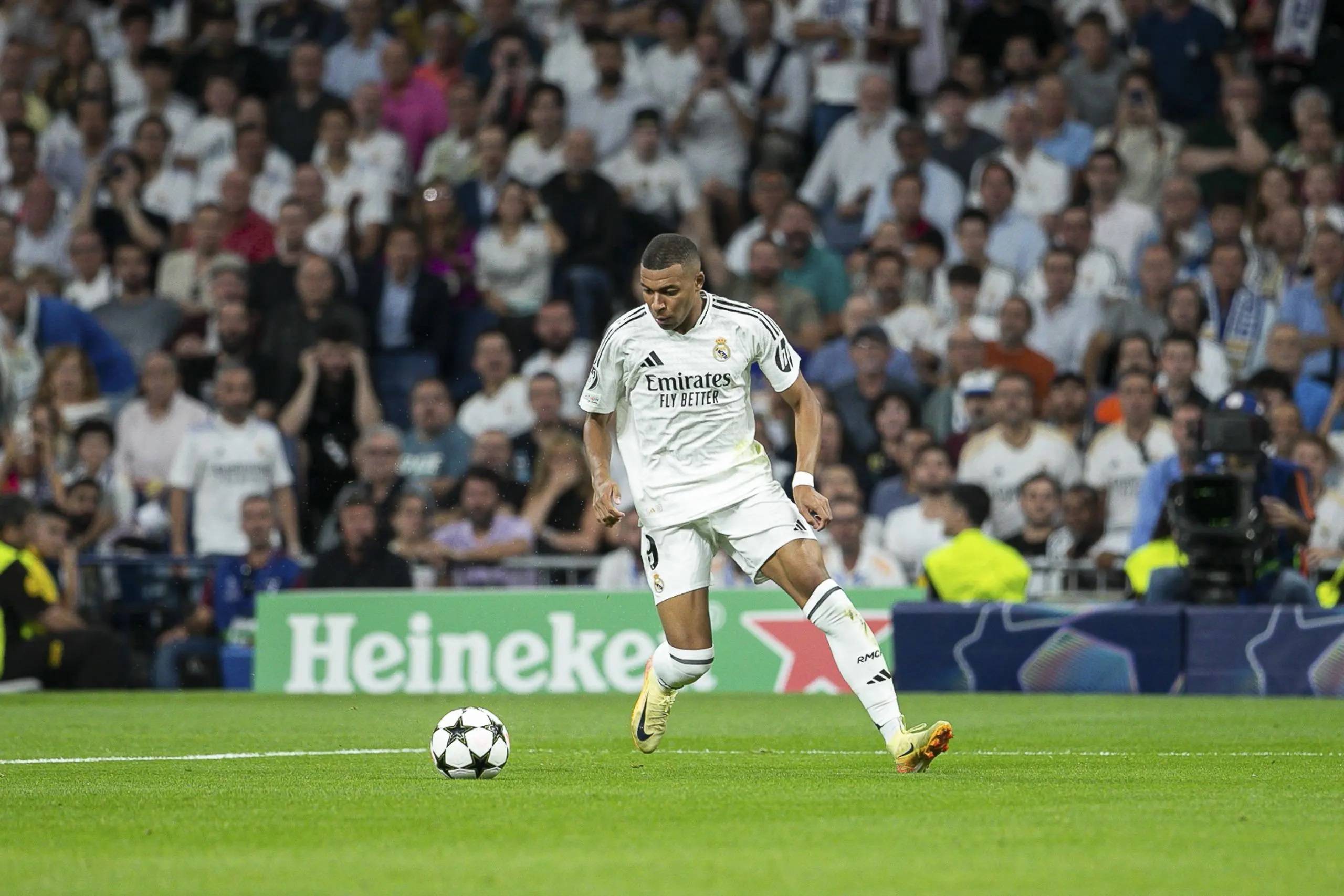 皇马再度失利,球队气氛紧张 皇马再度失利,球队气氛紧张