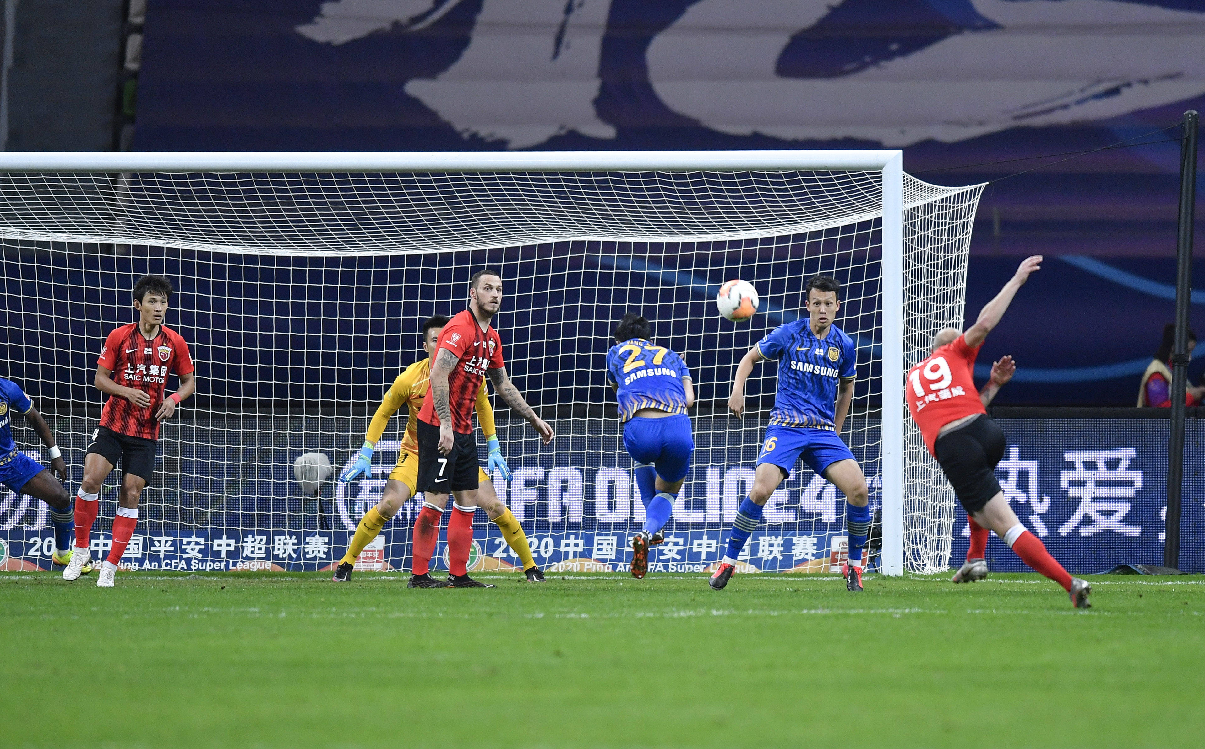 关于重庆力帆战平上海上港,保持不败纪录的信息 关于重庆力帆战平上海上港,保持不败纪录的信息