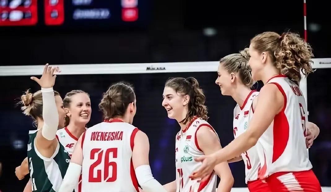 包含意大利不敌波兰,客场:遭受惨败的词条 包含意大利不敌波兰,客场:遭受惨败的词条